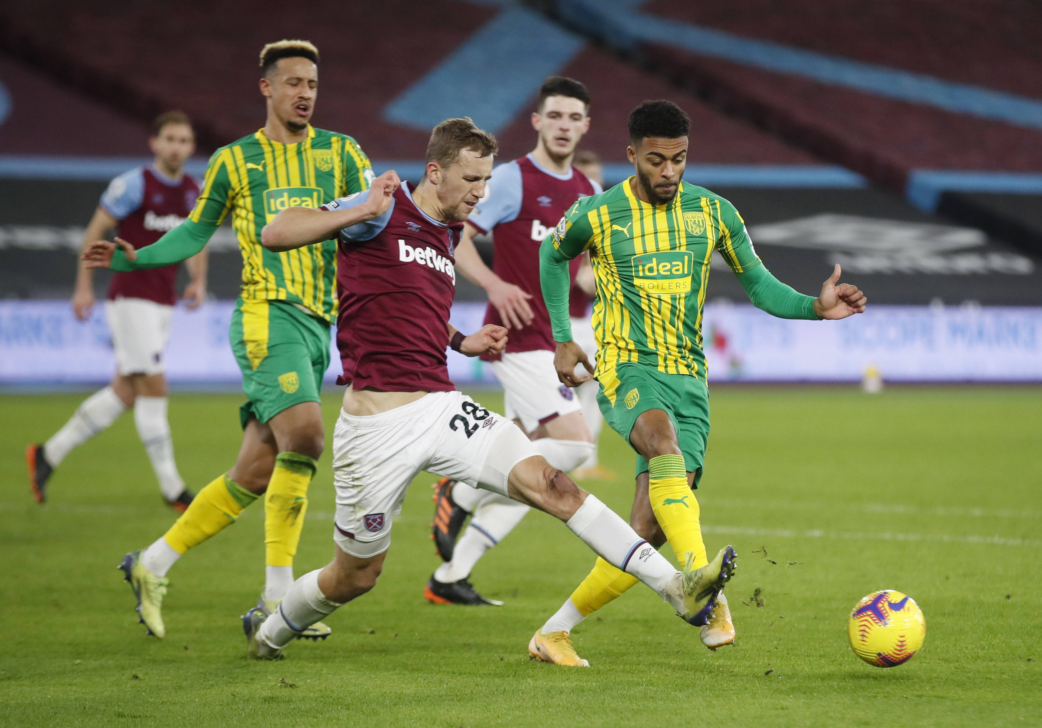 利用其主场 利用其主场